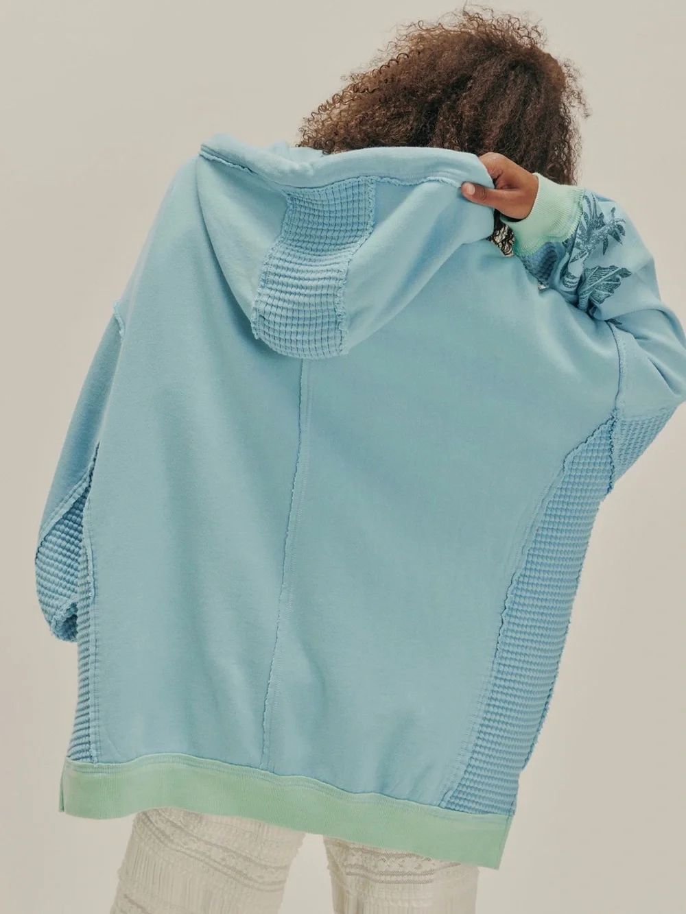 We The Free Feel The Wave Sweatshirt - Picture 3 of 11